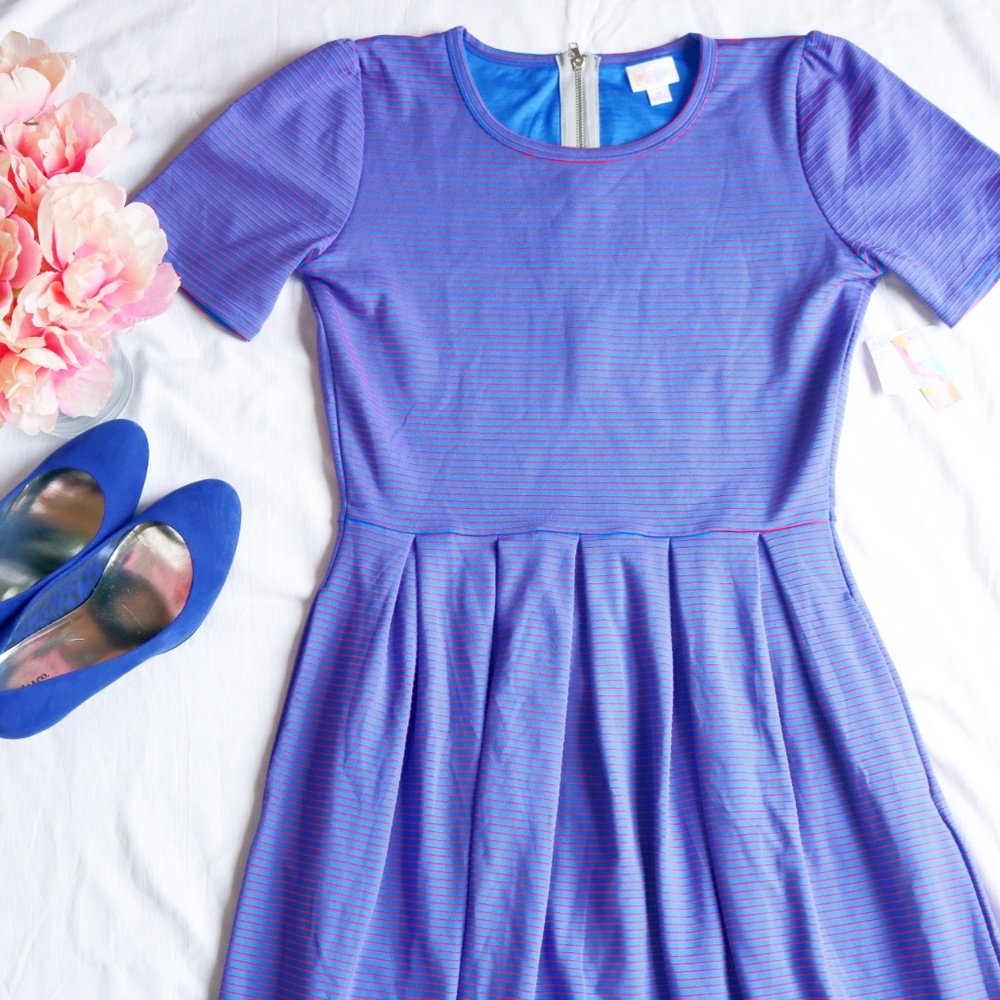 3/$20 | NWT Lularoe Blue Amelia Dress